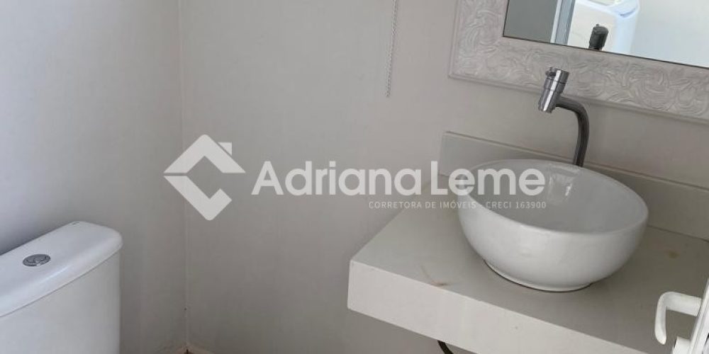 WhatsApp Image 2024-04-14 at 16.27.45 (1)