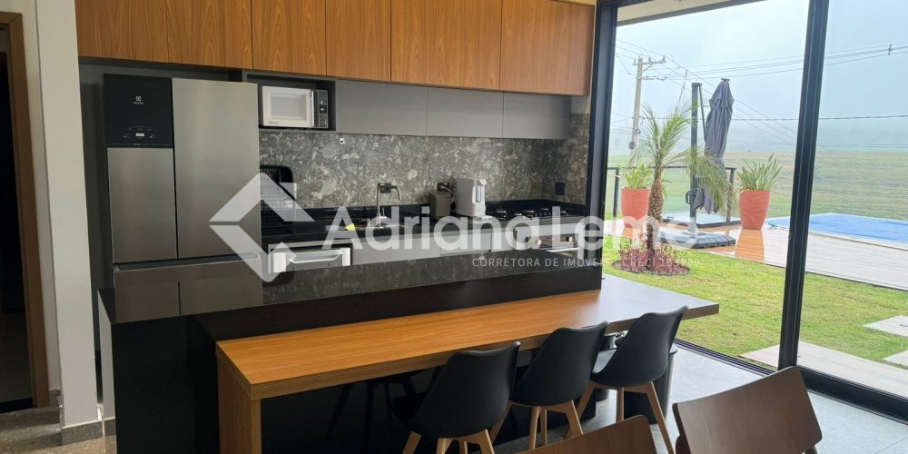 WhatsApp Image 2024-11-11 at 11.15.24 (2)