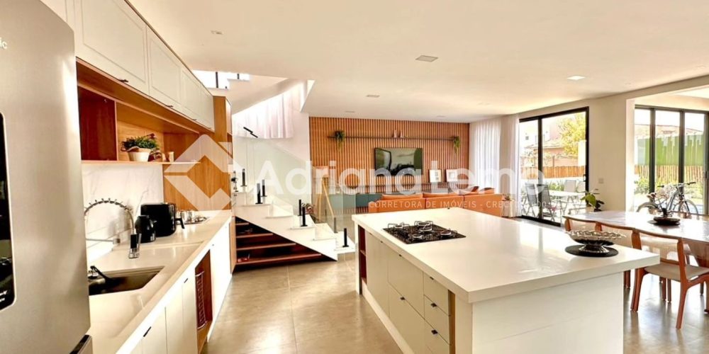 WhatsApp Image 2024-11-11 at 13.40.48 (2)