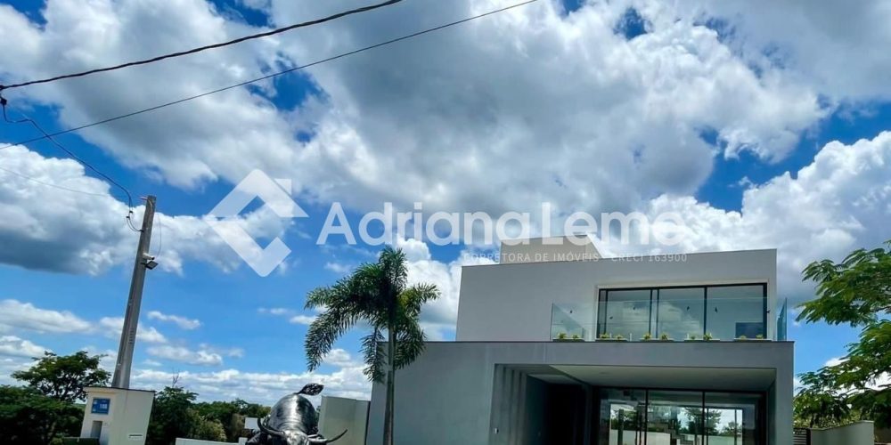 WhatsApp Image 2024-11-11 at 17.47.45 (1)