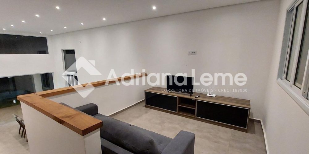 WhatsApp Image 2024-11-12 at 18.25.03 (1)