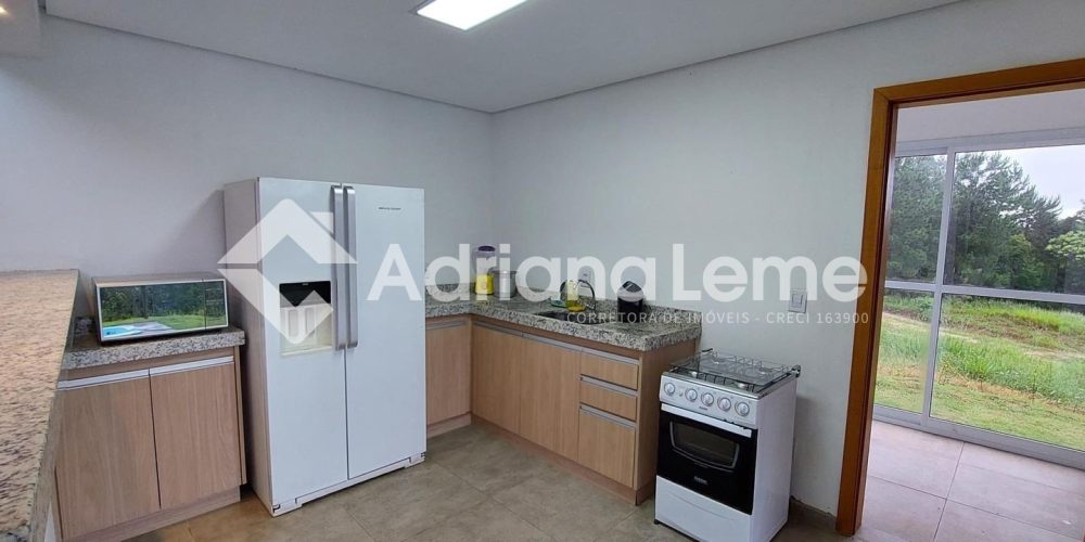 WhatsApp Image 2024-11-12 at 18.25.03 (2)