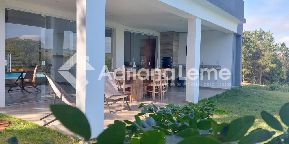 WhatsApp Image 2024-11-12 at 18.25.09 (1)