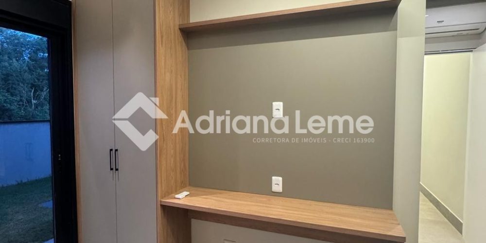 WhatsApp Image 2025-03-20 at 16.33.04