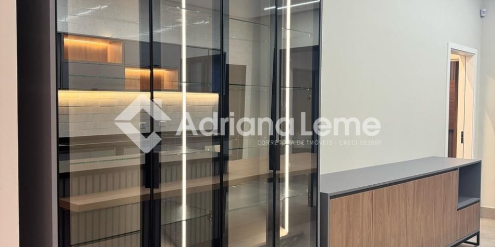 WhatsApp Image 2025-03-20 at 16.33.05 (1)