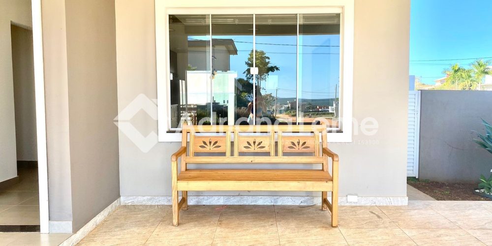 WhatsApp Image 2025-04-18 at 11.00.34 (2)