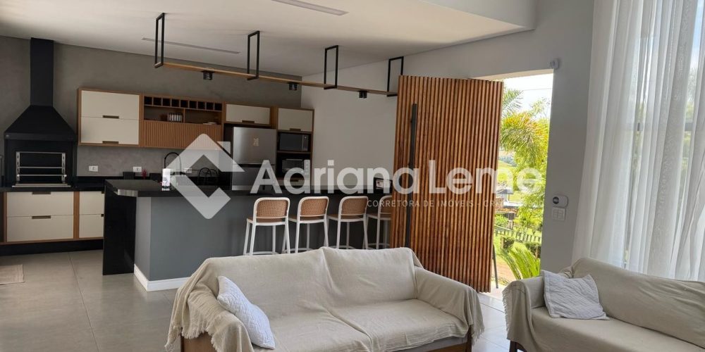 WhatsApp Image 2025-04-19 at 11.47.18 (1)