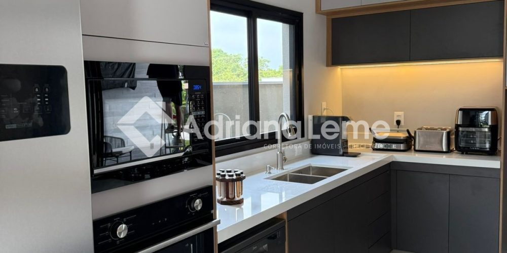 WhatsApp Image 2025-05-07 at 11.54.33 (1)