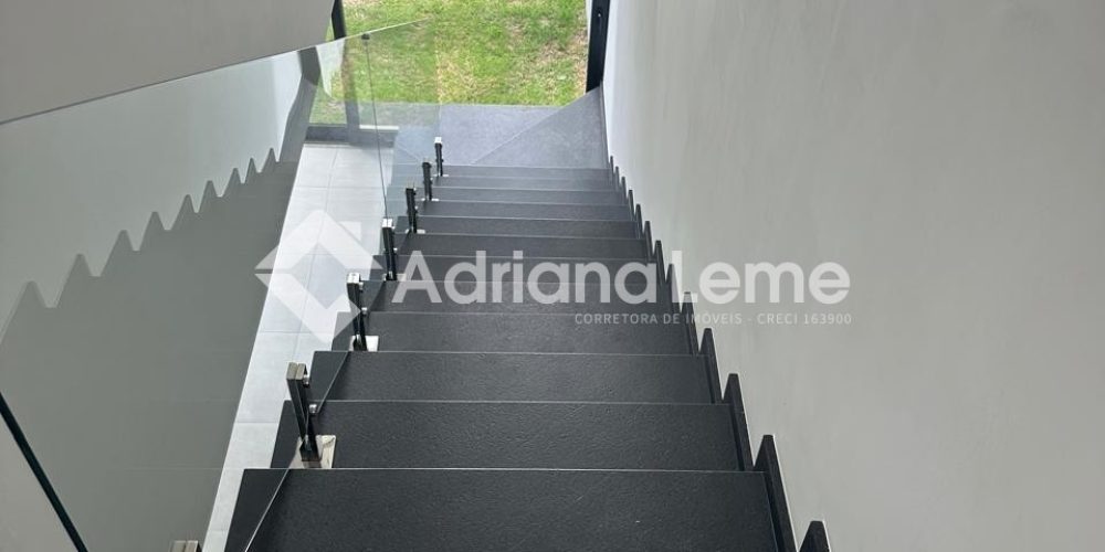 WhatsApp Image 2025-06-12 at 13.53.09