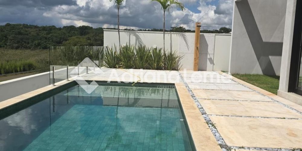 WhatsApp Image 2025-06-12 at 13.53.10 (4)