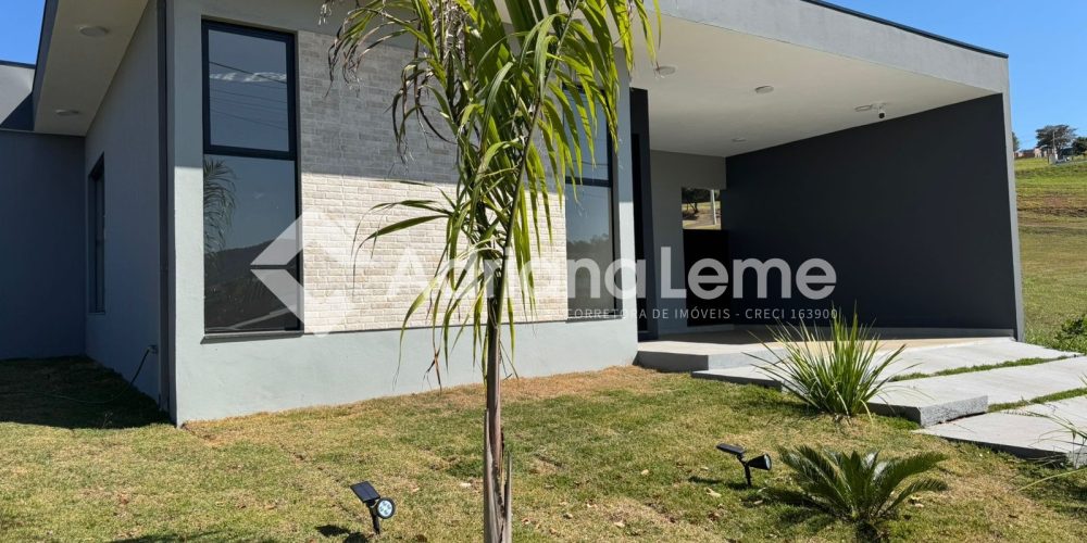 WhatsApp Image 2025-08-02 at 16.37.17 (1)