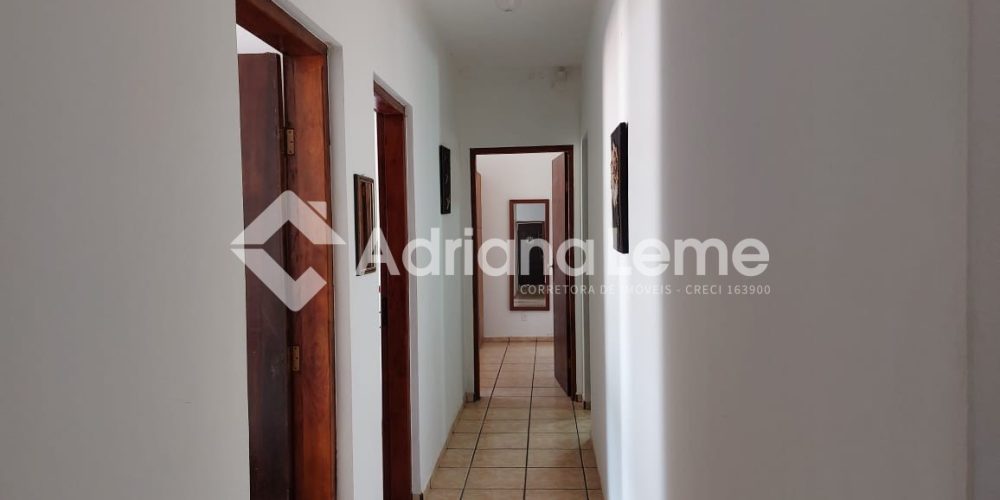 WhatsApp Image 2025-08-05 at 11.30.00 (1)