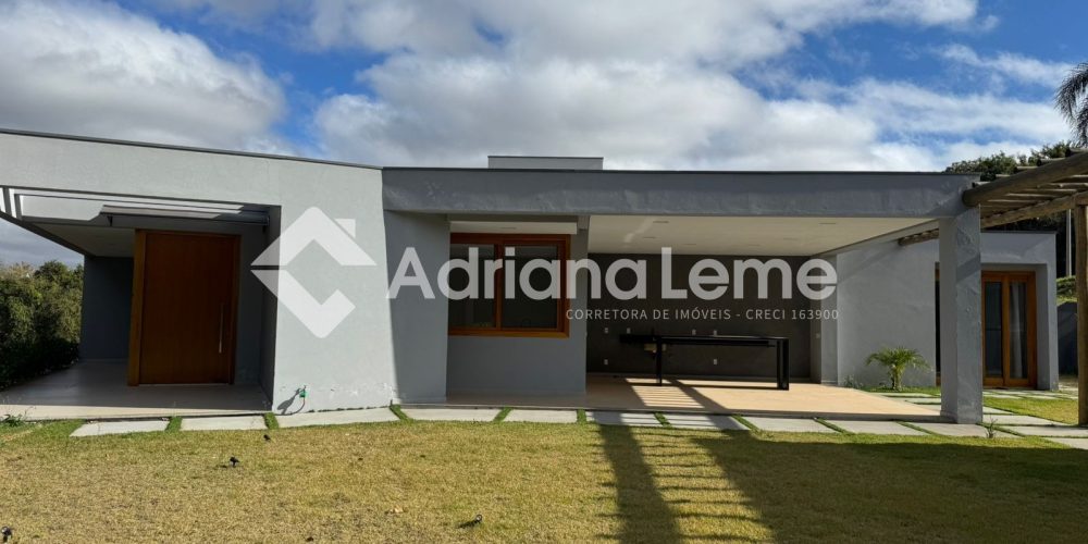 WhatsApp Image 2025-08-08 at 15.04.44 (1)