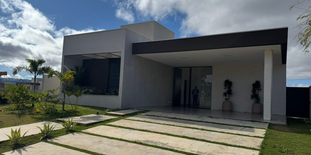 WhatsApp Image 2025-08-09 at 10.49.25