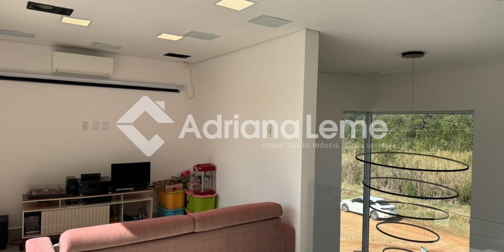 WhatsApp Image 2025-08-15 at 14.06.10 (2)