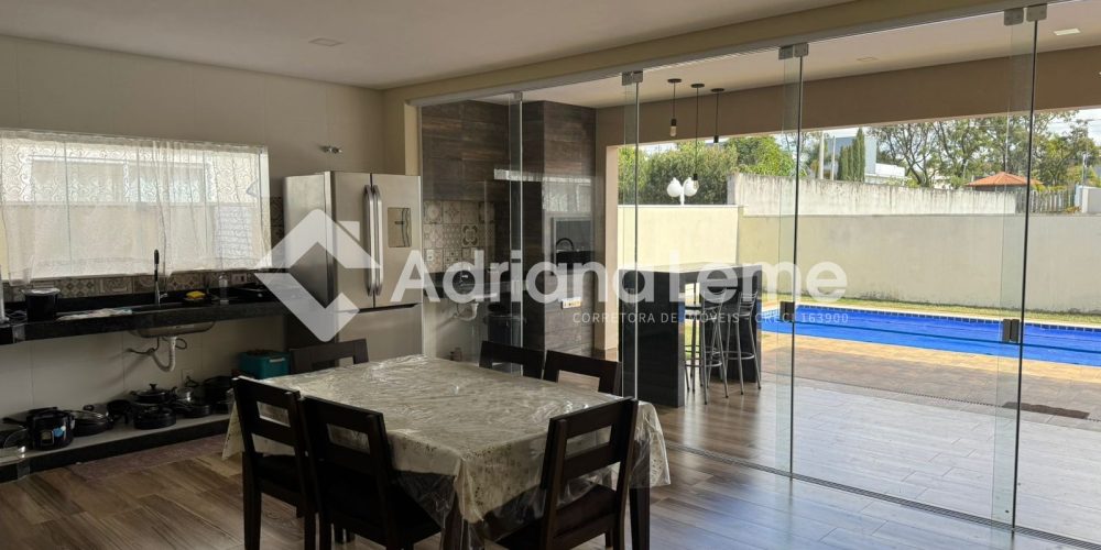 WhatsApp Image 2025-08-15 at 14.20.09 (1)