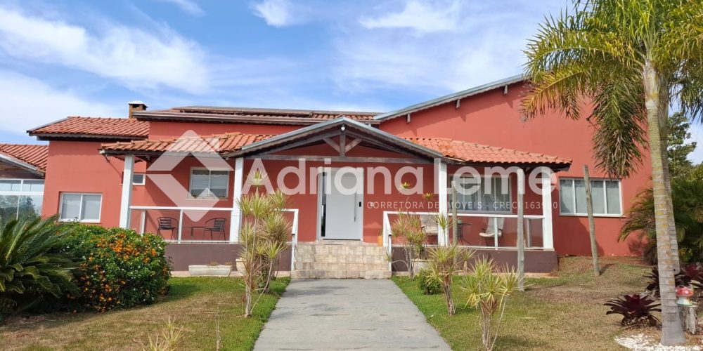 WhatsApp Image 2025-08-19 at 11.45.53 (1)