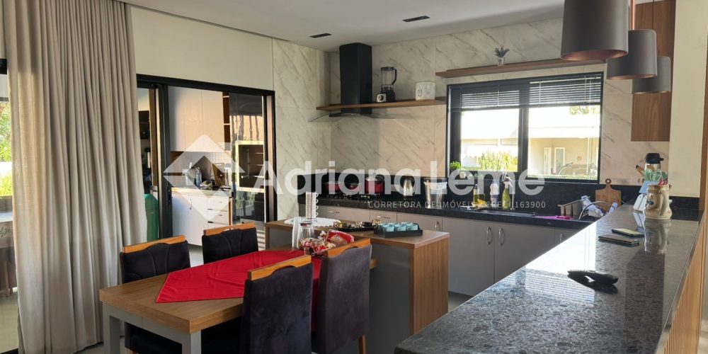 WhatsApp Image 2025-09-12 at 19.31.38