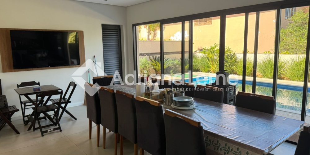 WhatsApp Image 2025-09-12 at 19.31.39 (2)