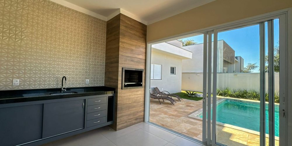 WhatsApp Image 2025-11-06 at 11.49.00