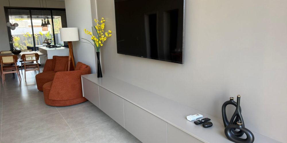 WhatsApp Image 2025-11-11 at 18.13.44 (4)