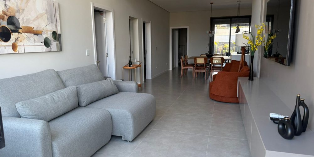 WhatsApp Image 2025-11-11 at 18.13.44