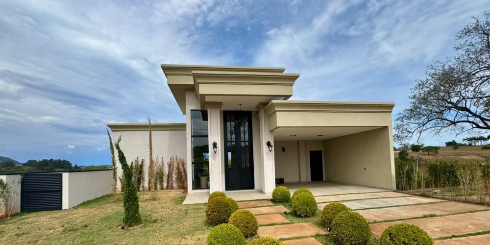 WhatsApp Image 2025-11-11 at 18.57.15 (1)