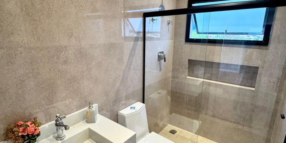 WhatsApp Image 2025-11-11 at 18.57.16 (2)