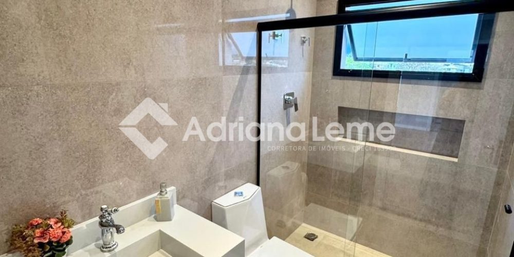 WhatsApp Image 2025-11-11 at 18.57.16 (2)