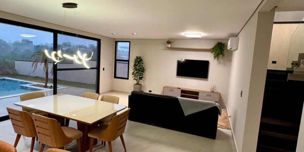 WhatsApp Image 2025-11-11 at 18.57.18 (1)