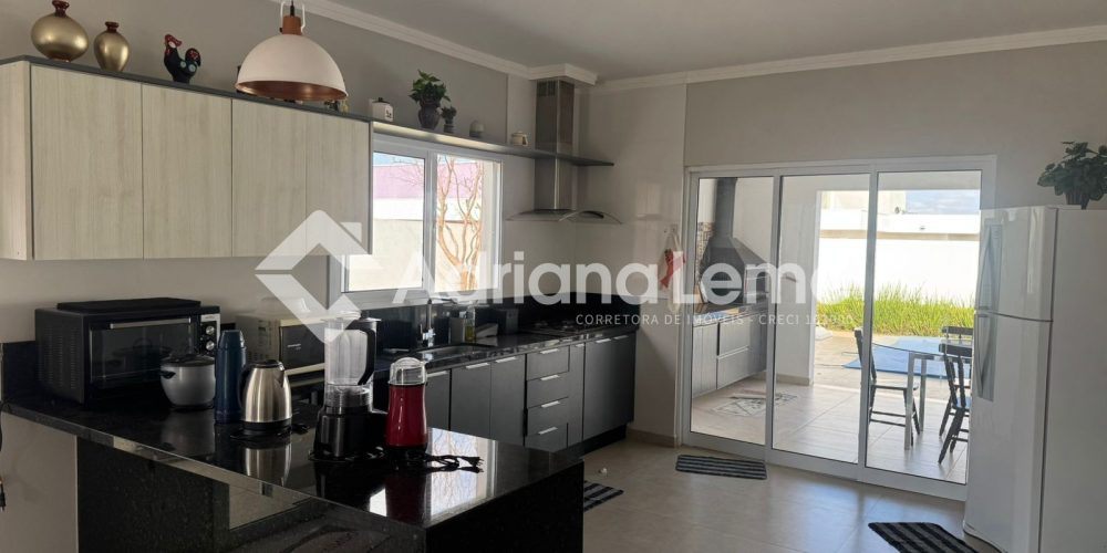 WhatsApp Image 2025-11-17 at 15.08.19 (3)