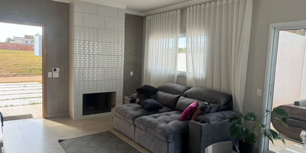 WhatsApp Image 2025-11-17 at 15.08.20 (1)