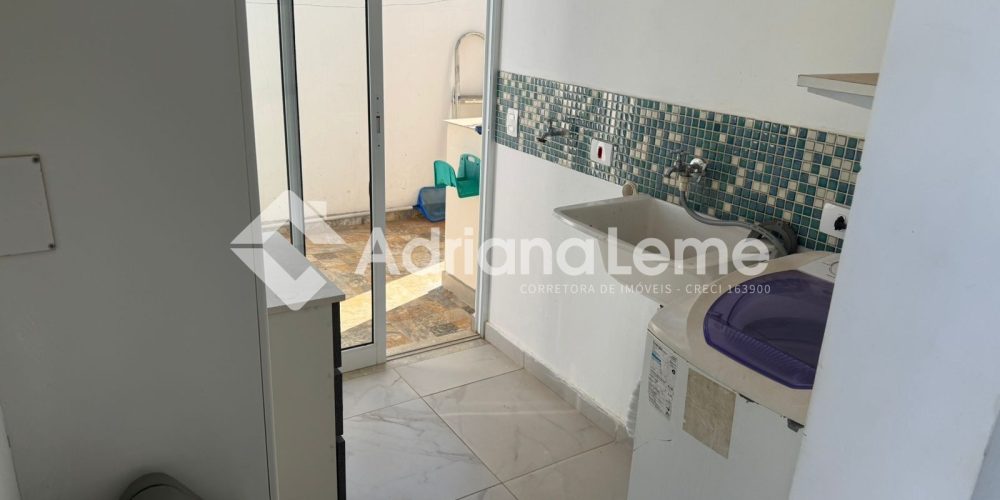 WhatsApp Image 2025-11-17 at 15.08.22 (1)