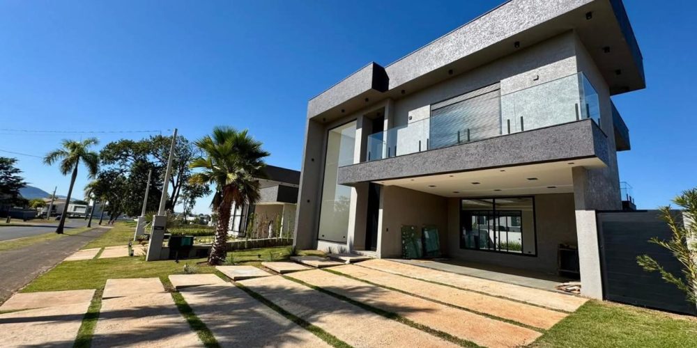 WhatsApp Image 2025-11-17 at 20.21.43 (1)