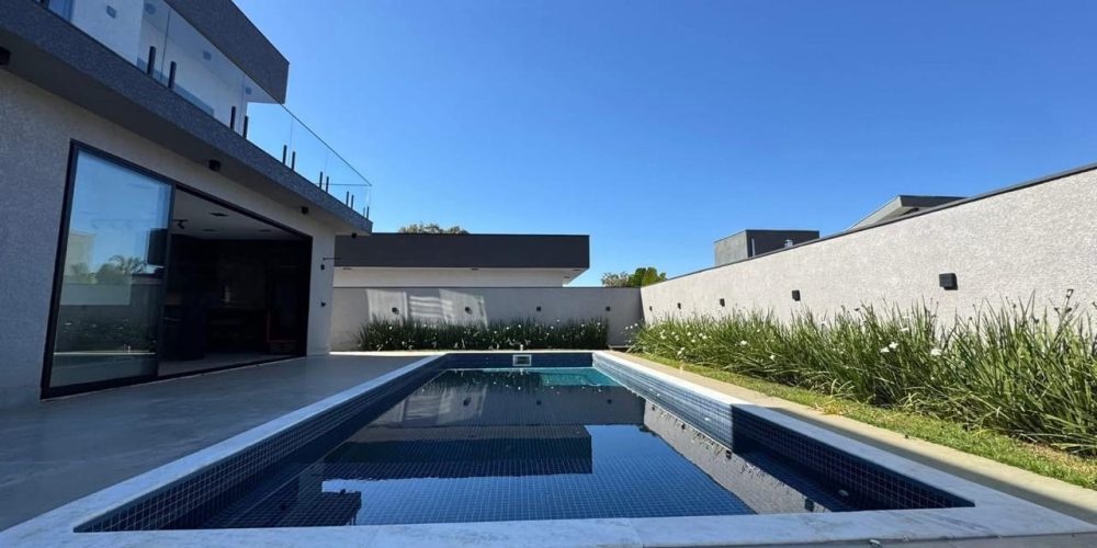 WhatsApp Image 2025-11-17 at 20.21.45