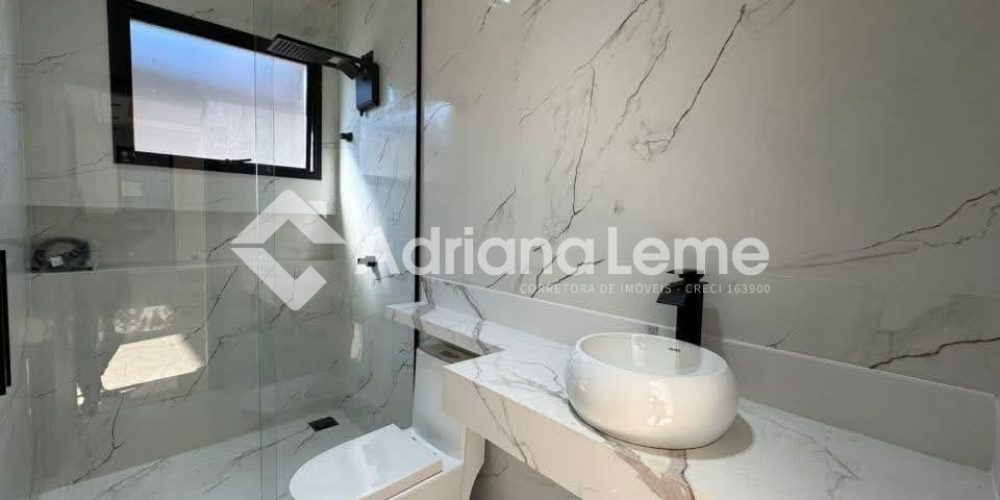 WhatsApp Image 2025-11-17 at 20.21.46 (1)