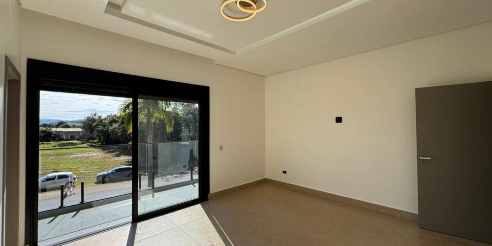 WhatsApp Image 2025-11-17 at 20.21.46 (4)