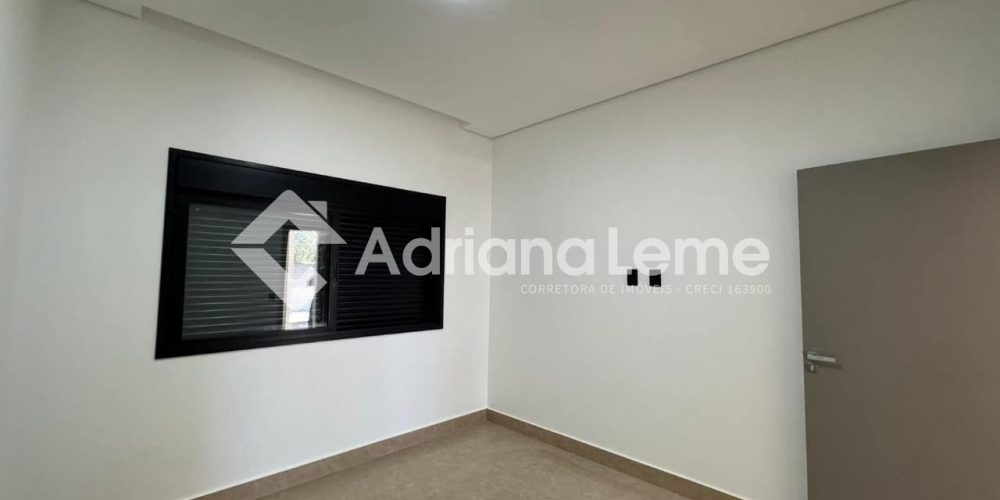 WhatsApp Image 2025-11-17 at 20.21.47 (2)