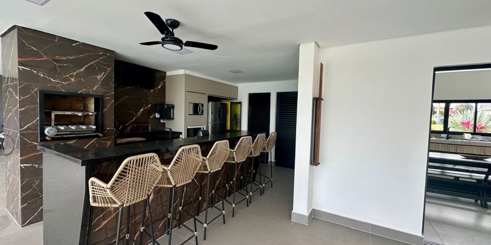 WhatsApp Image 2025-11-17 at 20.49.29