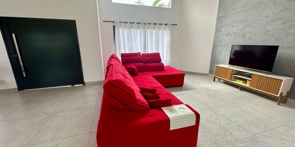 WhatsApp Image 2025-11-17 at 20.50.01