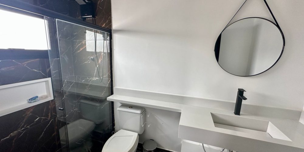 WhatsApp Image 2025-11-17 at 20.50.02 (2)