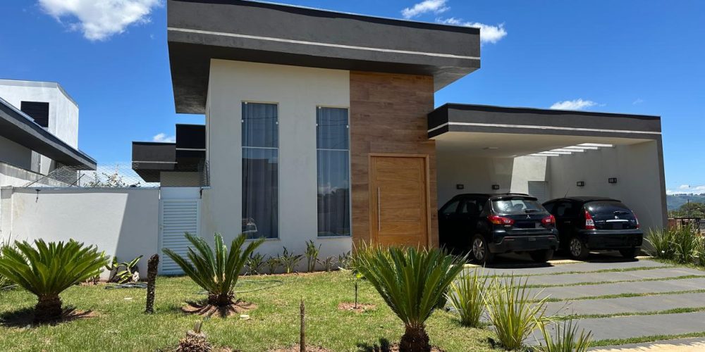 WhatsApp Image 2025-11-24 at 13.04.49