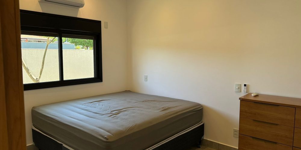 WhatsApp Image 2025-11-24 at 19.33.47 (1)