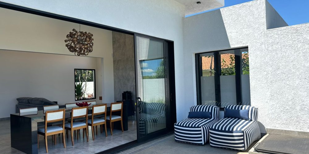 WhatsApp Image 2025-11-24 at 19.33.54 (1)