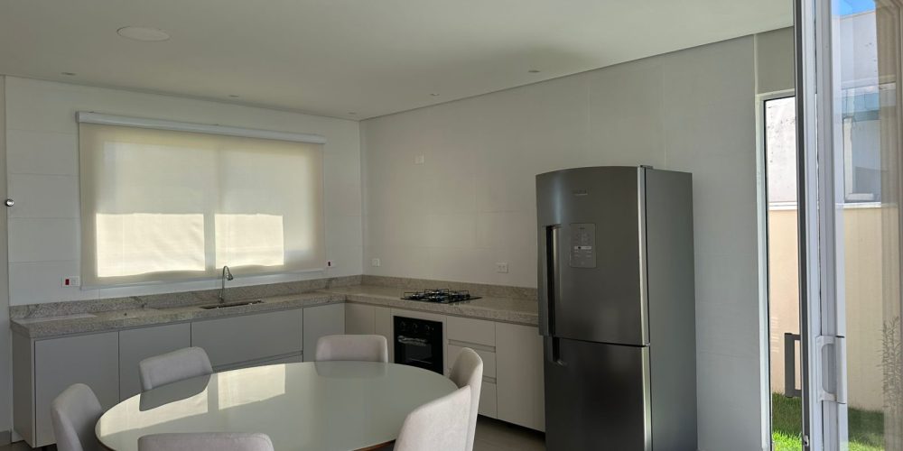 WhatsApp Image 2025-11-24 at 20.36.37 (1)