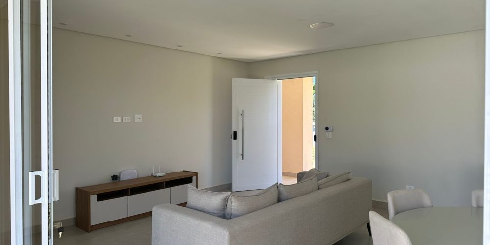 WhatsApp Image 2025-11-24 at 20.36.37 (2)