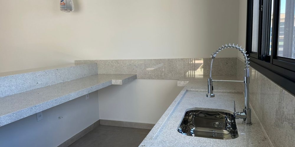 WhatsApp Image 2025-12-17 at 13.10.37 (3)