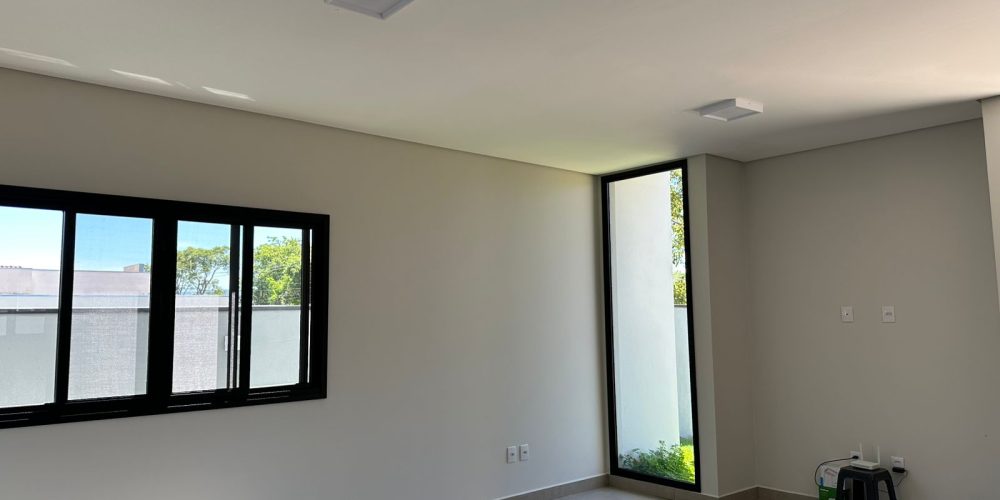 WhatsApp Image 2025-12-17 at 13.10.37