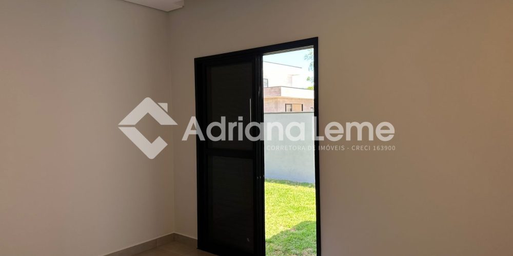 WhatsApp Image 2025-12-17 at 13.10.41 (2)