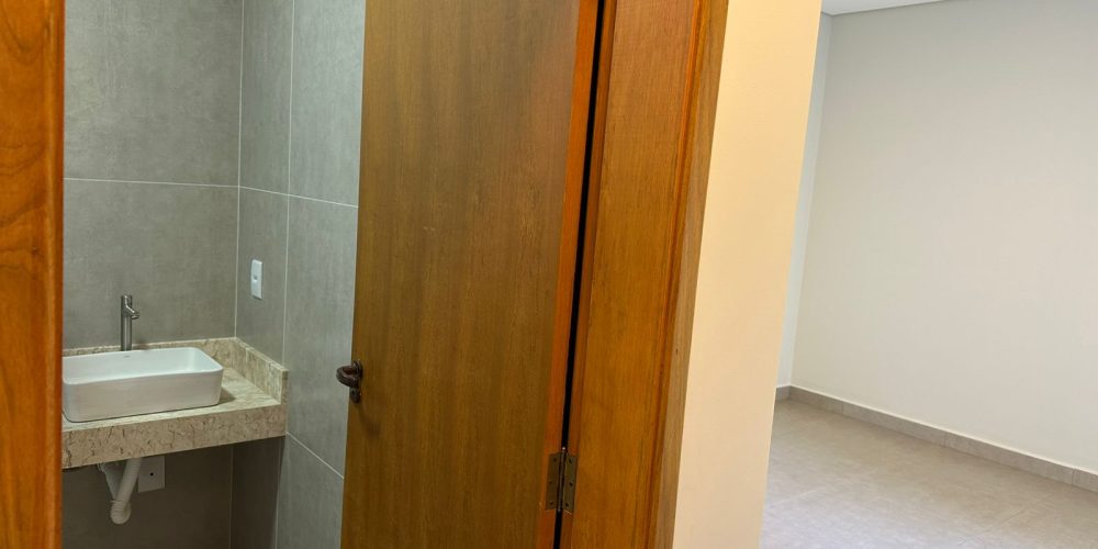 WhatsApp Image 2025-12-17 at 13.10.41